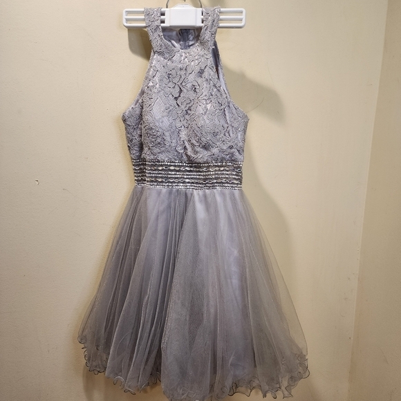 GINDY USA Silver Short Tule sleeveless Homecoming dress size S - Picture 10 of 16